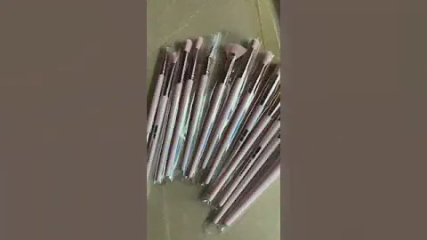 кисти для макияжа профессиональные