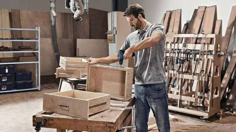 Дрель-шуруповерт аккумуляторная BOSCH GSR 12V-30 Professional (06019G9000)