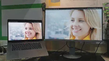 AOC U2790PQU 27" 4K VS MACBOOK PRO 15" 2017