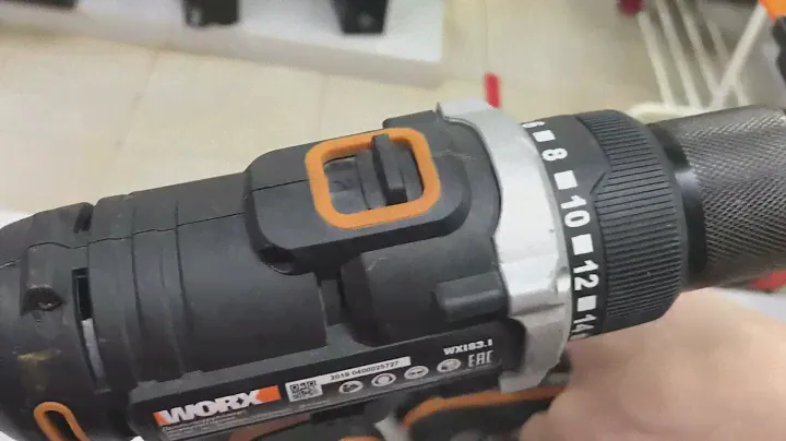 Аккумуляторная дрель-шуруповёрт WORX WX183.1