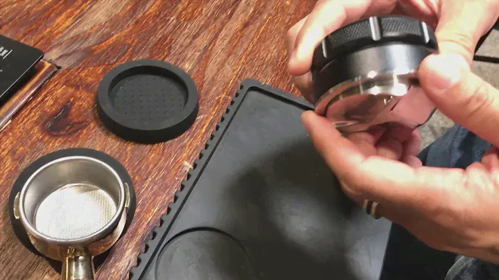 How to use distribution tool to pulling an espresso shot
