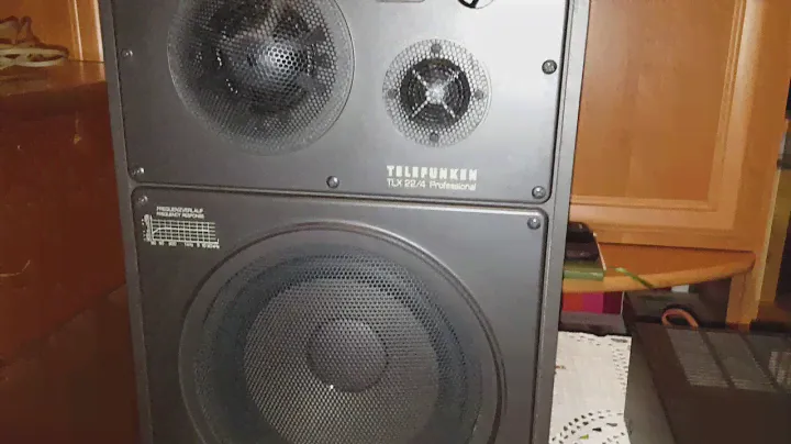 Telefunken RA 200 Wzmacniacz , kolumny TLX 22/4 'Prezentacia'