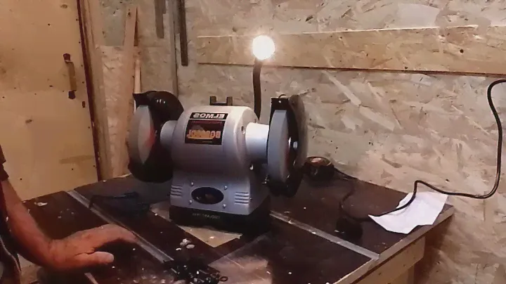 заточной станок ELMOS PROFESSIONAL BG-800DL 600W . 200мм . разпаковка , обзор, первые впечатления .