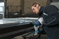 Дрель-шуруповерт аккумуляторная BOSCH GSR 18V-28 Professional (06019H4102)
