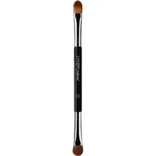 Двусторонняя кисть для жидких тональных средств и теней, №33 — Professional Brush №33