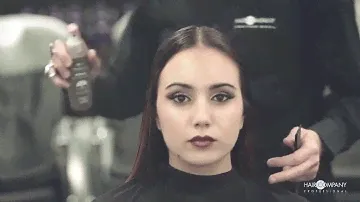 Schiariture e onde perfette   La ricetta di Hair Company Professional per una