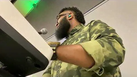 Audio2000'S In-Ear Audio Monitor System