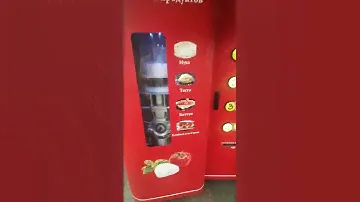 Пицца прямо в метро 🍕