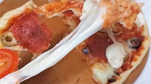 Пицца с сыром моцарелла! Стоит ли  готовить сыр моцарелла дома?