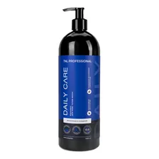 Бальзам TNL Professional Daily Care для увлажнения и очищения волос 1 л