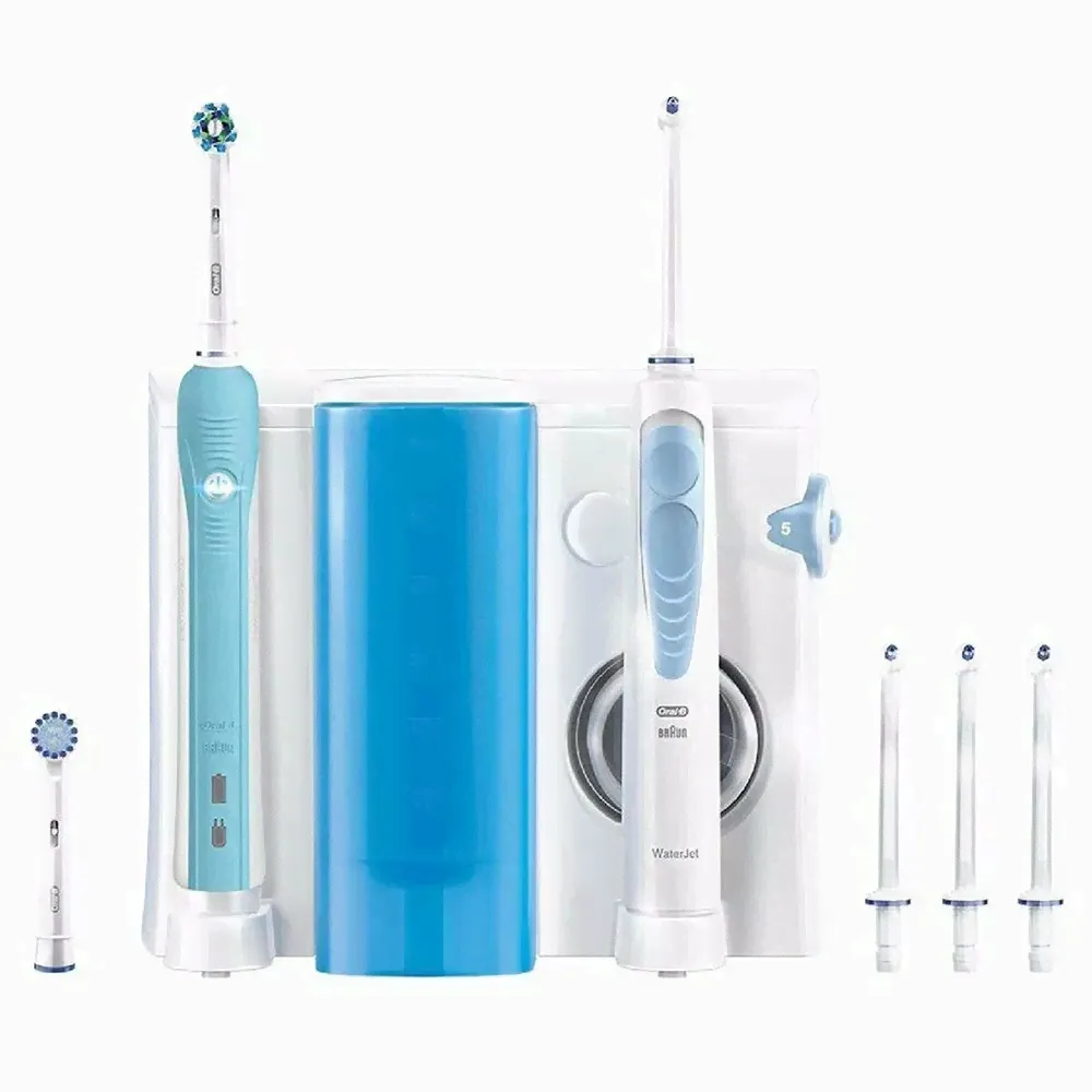 Набор Oral-B Ирригатор Professional Care WaterJet Cleaning system OC16.523.1U + Электрическая зубная щетка Pro 700-1