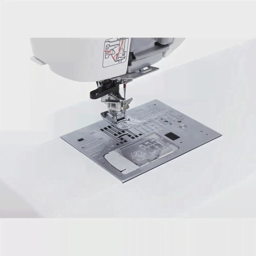 Компьютерная швейная машина Janome Memory Craft 6700P Professional-1